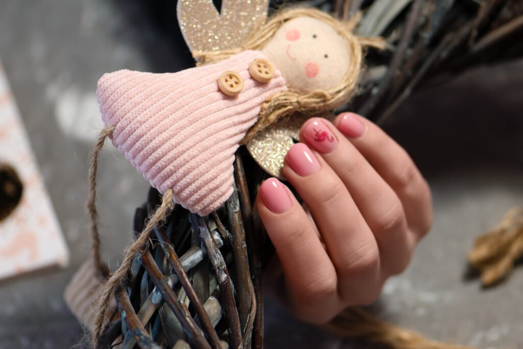 Vintage Nail Designs: Timeless Inspiration for Your Manicure vintage nail designs